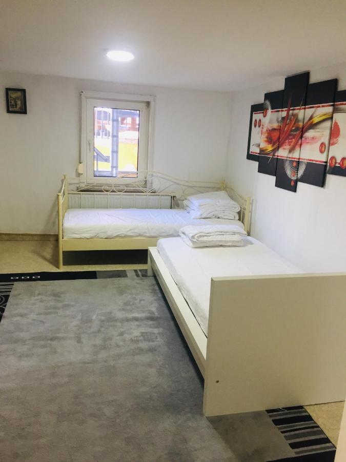 Monteurwohnung, 2 Zimmer, Kueche,Bad Staufenberg  Εξωτερικό φωτογραφία