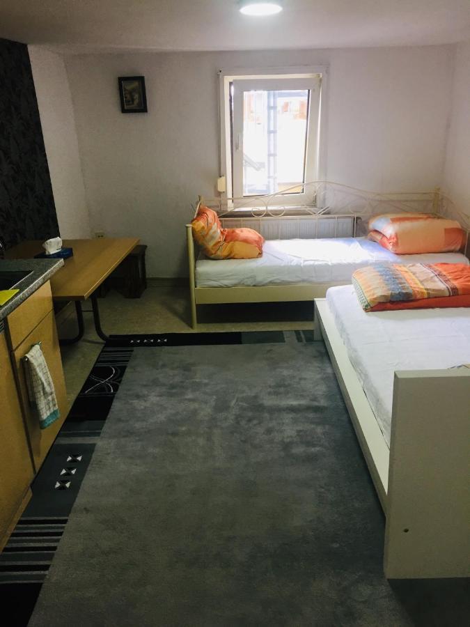 Monteurwohnung, 2 Zimmer, Kueche,Bad Staufenberg  Εξωτερικό φωτογραφία